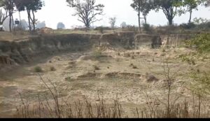 फतेहपुर मिट्टी का टीला ढहने से किशोरी की मौत, 4 घायल!