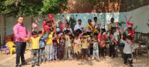 भोजन जन सेवा समिति ने जरूरतमंद बच्चों संग मनाई रंगों भरी होली