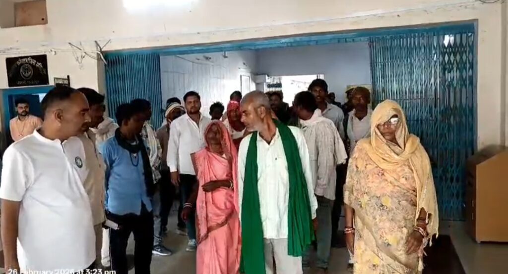 अढ़ावल में खनन माफियाओं का आतंक किसानों की भूमिधरी जमीन पर जबरन रास्ता, फसलें रौंदी