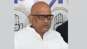 प्रदेश कांग्रेस अध्यक्ष अजय राय सोमवार को पीड़ित परिवार से करेंगे मुलाकात, आत्महत्या प्रकरण में सियासत तेज