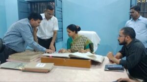 जनता की समस्याओं पर फोकस सुबह 2 घंटे दफ्तर में बैठेंगे अधिकारी-डीएम