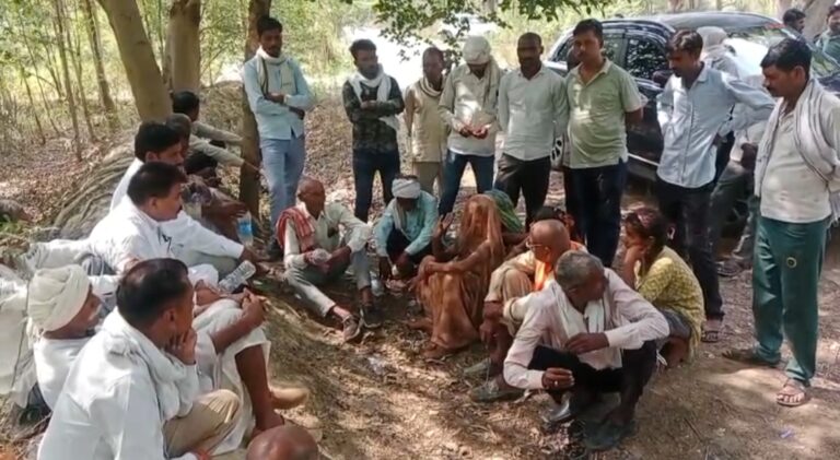 जमीन हड़पने के लालच में गर्भवती विवाहिता की हत्या का आरोप
