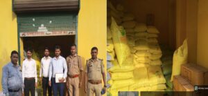 बिंदकी में अवैध उर्वरक गोदाम सील, 353 बोरी खाद व सल्फर जब्त