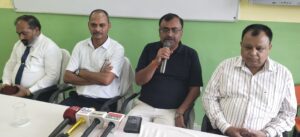 एमएलसी चुनाव में डॉ. मनीष गुप्ता पर निजी विद्यालयों ने जताया भरोसा