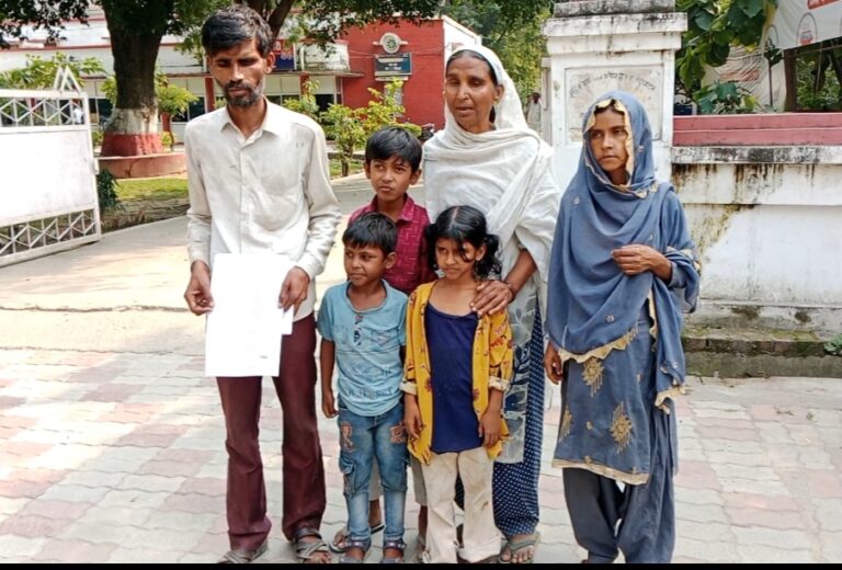 दिव्यांग के पुश्तैनी मकान पर कब्जे की कोशिश का आरोप, एसपी से लगाई गुहार